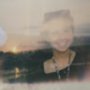 Meet your Posher, Maeve